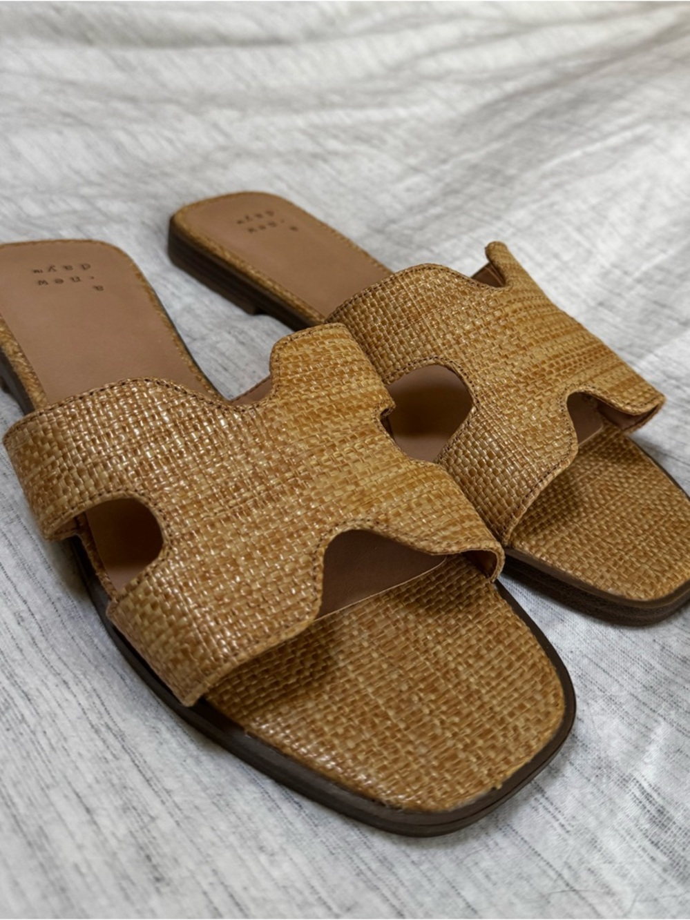 Woven Slide Sandals - Picture 2 of 8